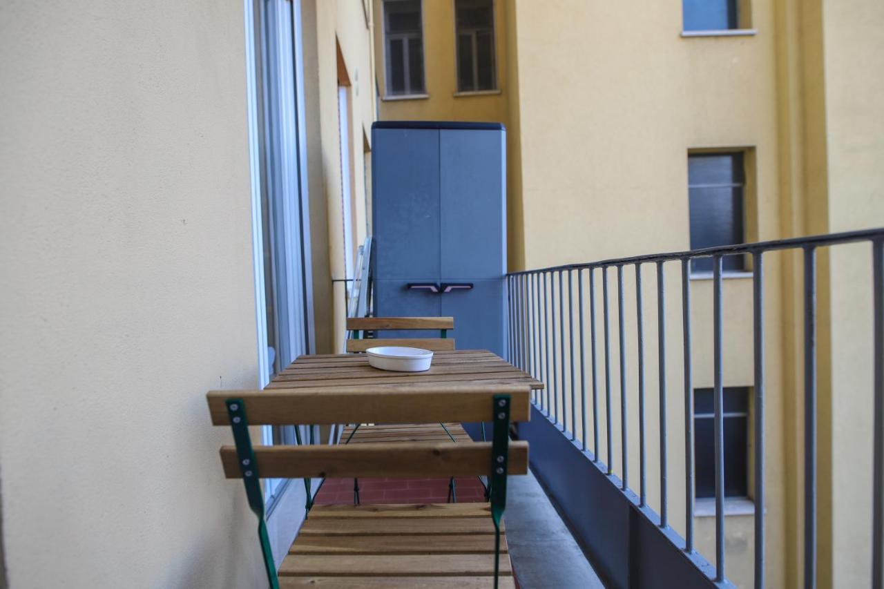 Central Apartment Close To Food And Shopping Bolonia Exterior foto